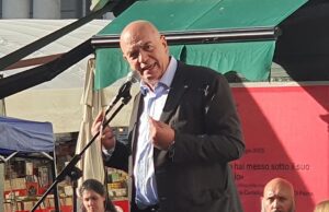 Democrazia Sovrana Popolare in piazza Matteotti a Genova: contro la guerra e per la pace Democrazia Sovrana Popolare in piazza Matteotti a Genova: contro la guerra e per la pace