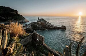 Serate rilassanti in Liguria: cosa succede dopo l’orario di lavoro Serate rilassanti in Liguria: cosa succede dopo l'orario di lavoro