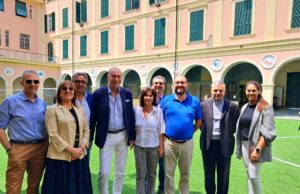 Inaugurato oggi ad Alassio il Campo delle Bandiere riqualificato Inaugurato oggi ad Alassio il Campo delle Bandiere riqualificato grazie ai contributi del bando “Educare in Comune” assegnati al Comune