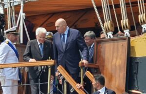 Crosetto celebra il ritorno di Nave Vespucci: un viaggio che ha portato l’Italia nel mondo Crosetto celebra il ritorno di Nave Vespucci: un viaggio che ha portato l’Italia nel mondo