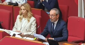 Genova, consiglio comunale: debutta la sindaca Silvia Salis, Claudio Villa eletto presidente