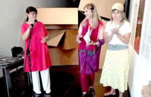 The Other Direction, quando l’autobus racconta la vita delle donne The Other Direction, quando l’autobus racconta la vita delle donne