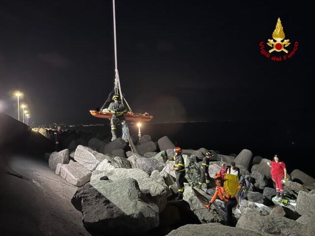 Vvf intervento soccorso bergeggi 2