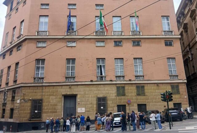 Grande affluenza di pubblico presso la sede dell’Esercito Liguria