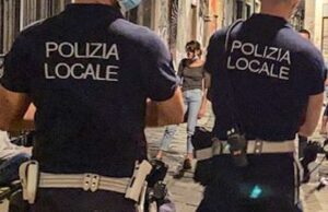 Furti con strappo a Sampierdarena: arrestato 44enne grazie alle telecamere Furti con strappo a Sampierdarena: arrestato 44enne grazie alle telecamere