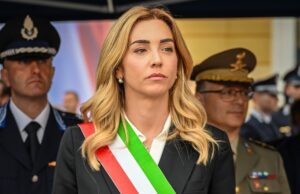 Lettera di minacce a Silvia Salis: solidarietà alla sindaca da Rixi, Rosso e Bucci Lettera di minacce a Silvia Salis: solidarietà alla sindaca da Rixi, Rosso e Bucci