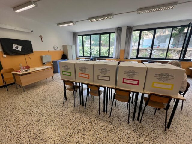Referendum, affluenza alle urne: in Liguria supera il 26,35%, a Genova il dato più alto