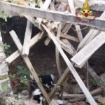 Crolla il tetto di una casa abbandonata a Civezza