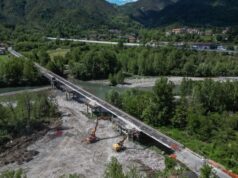 Chiusura della provinciale SP 17 di Beverino presso il ponte sul Vara Chiusura della provinciale SP 17 di Beverino presso il ponte sul Vara