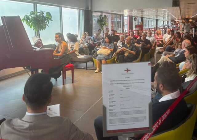 Eleni Koço incanta l’Aeroporto di Genova con un recital per la Festa della Musica 2025