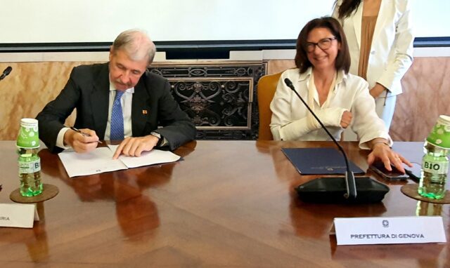 A Genova siglato il nuovo protocollo contro il caporalato A Genova siglato il nuovo protocollo contro il caporalato