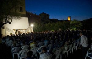 La Spezia, Porto Venere e Lerici un sacco di Cinema sotto le stelle La Spezia, Porto Venere e Lerici un sacco di Cinema sotto le stelle per le calde serate di questa estate 2025