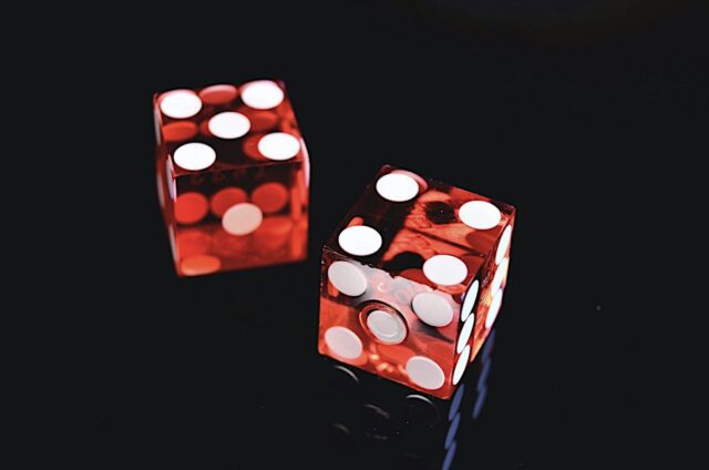 Fortuna e abilità serpeggiano nella cultura sempre insieme: perché?