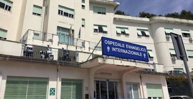 ospedale di voltri Incidente in A26 all’altezza di Campo Ligure: auto contro segnaletica di cantiere, donna ferita