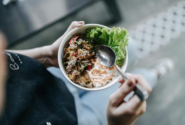 pexels-rangga-ispraditya-174299014-11076093 Il nutrizionista che imposta uno stile di vita: non solo dieta