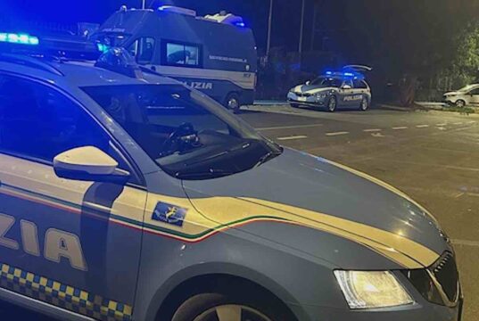 Inseguimento e scontri allo svincolo di Imperia Est: 4 feriti Inseguimento e scontri allo svincolo di Imperia Est: 4 feriti