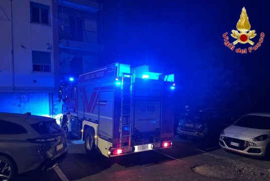 Notte di interventi per i Vigili del Fuoco savonesi Notte di interventi per i Vigili del Fuoco savonesi