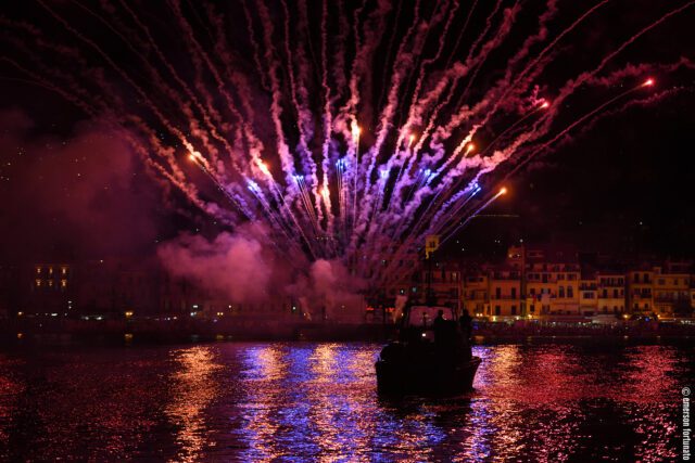 Alassio accende la settimana di Ferragosto con eventi, cultura, musica e il grande spettacolo piromusicale Alassio accende la settimana di Ferragosto con eventi, cultura, musica e il grande spettacolo piromusicale