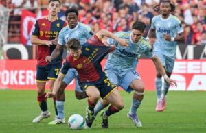 Un bel Genoa battuto dalla Juve (0-1) solo grazie ad un gol segnato con il Grifone momentaneamente in 10 uomini…