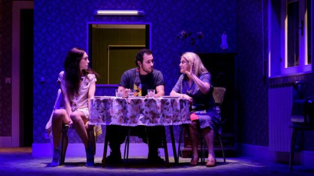 Il raggio bianco, commedia nera sotto le stelle di Borgio Verezzi Il raggio bianco, commedia nera sotto le stelle di Borgio Verezzi