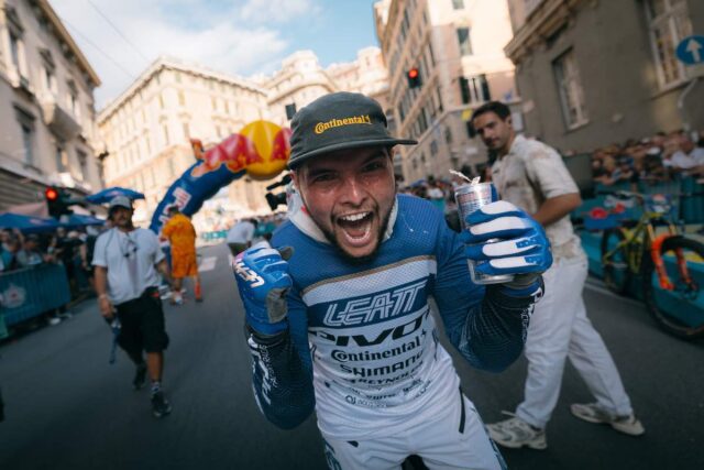 Red Bull Cerro Abajo Genova 2025, trionfo di Roger Vieira nella discesa urbana d’Europa