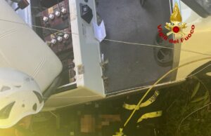 Vigili del fuoco intervengono a Garlenda per incidente con un Caddy