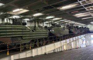 Presidio dei portuali al varco Etiopia contro la nave saudita Bahri Yambu Presidio dei portuali al varco Etiopia contro la nave saudita Bahri Yambu