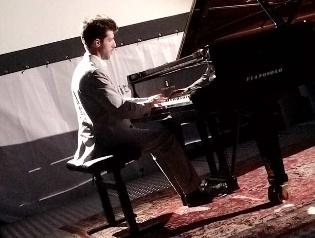 christian pastorino Successo di pubblico e critica per il concerto di Christian Pastorino a Palazzo Ducale