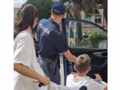 Il treno dei regali per i bimbi del Gaslini Il treno dei regali per i bimbi del Gaslini