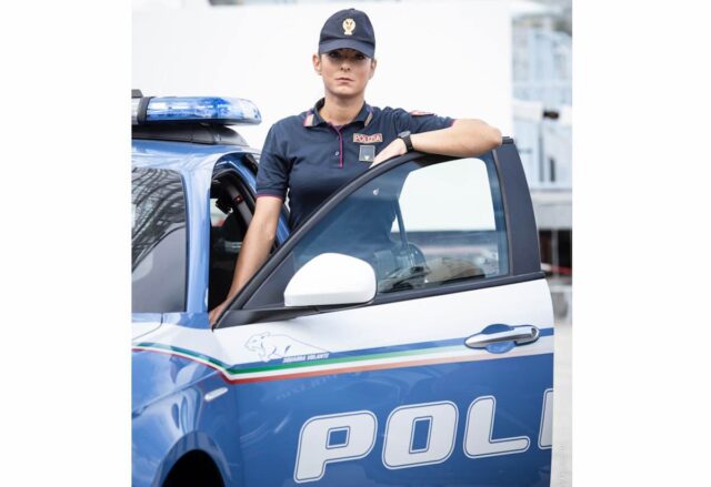 Genova, giovane arrestato in via Garibaldi con cocaina e hashish Genova, giovane arrestato in via Garibaldi con cocaina e hashish