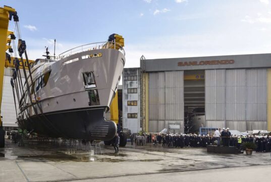 Sanlorenzo protagonista al Cannes Yachting Festival con tre debutti mondiali Sanlorenzo protagonista al Cannes Yachting Festival con tre debutti mondiali