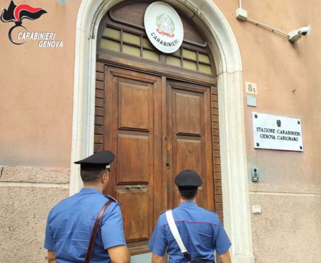 Genova, si fingono carabinieri e truffano un’anziana: arrestati due ventenni napoletani