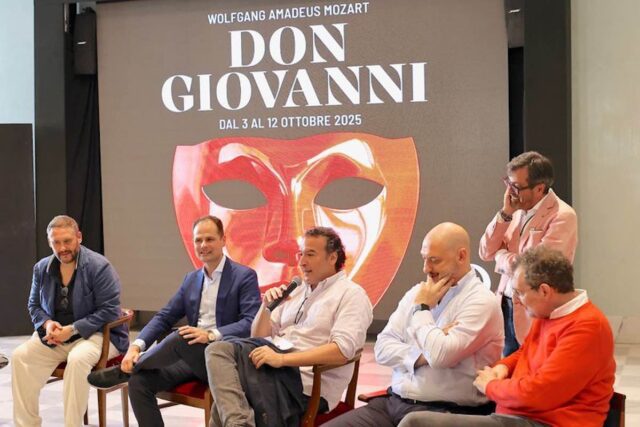 Il Teatro Carlo Felice inaugura la nuova stagione con Don Giovanni Il Teatro Carlo Felice inaugura la nuova stagione con Don Giovanni
