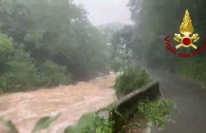 Nubifragi e frane in Liguria: isolate Favale di Malvaro e Lorsica