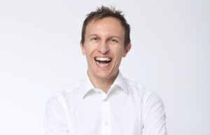 Rate Mancanti: Cristiano Militello inaugura la stagione del Sipario Strappato di Arenzano Rate Mancanti: Cristiano Militello inaugura la stagione del Sipario Strappato di Arenzano