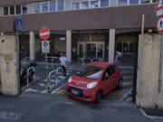 Imperia, ubriaco aggredisce due infermieri e danneggia il pronto soccorso Imperia, ubriaco aggredisce due infermieri e danneggia il pronto soccorso