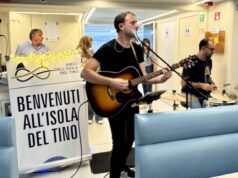 San Venerio 2025, musica e luci in navigazione attorno all’isola del Tino San Venerio 2025, musica e luci in navigazione attorno all’isola del Tino