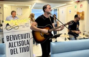 San Venerio 2025, musica e luci in navigazione attorno all’isola del Tino San Venerio 2025, musica e luci in navigazione attorno all’isola del Tino