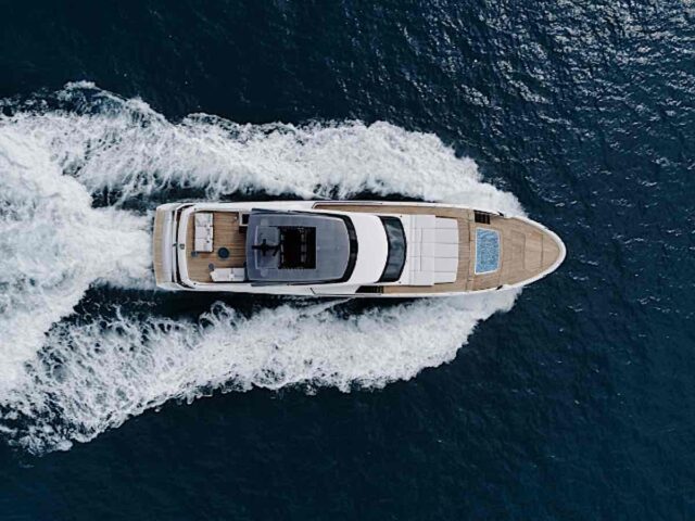 Sanlorenzo al Salone Nautico Internazionale di Genova 2025: debutto italiano per SL110A