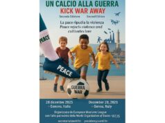 Calci al pallone, ma soprattutto Un calcio alla guerra Calci al pallone, ma soprattutto Un calcio alla guerra