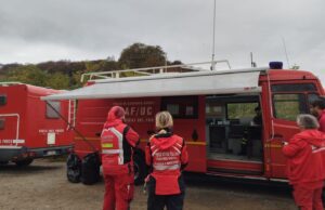 Genova, tre escursionisti dispersi ai Piani di Praglia: intervento serale dei vigili del fuoco Genova, tre escursionisti dispersi ai Piani di Praglia: intervento serale dei vigili del fuoco