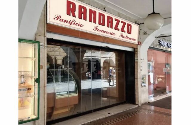 Randazzo apre a Chiavari: la tradizione del pane e della focaccia genovese conquista il Tigullio Randazzo apre a Chiavari: la tradizione del pane e della focaccia genovese conquista il Tigullio