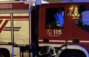 Incendio a Molassana: mobile prende fuoco in via Lusignani, denso fumo invade l’appartamento Incendio a Molassana: mobile prende fuoco in via Lusignani, denso fumo invade l’appartamento