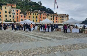 Portofino Di Vino: degustazione benefica nella piazzetta di Portofino sabato 1 novembre 2025