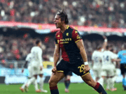 Tra Genoa e Fiorentina finisce 2-2; debutto di De Rossi e primo gol di Colombo.