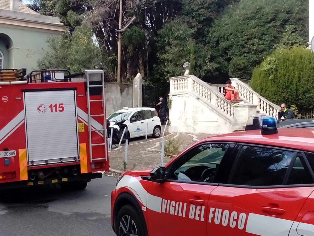 Sfratto all’ex Casa Raphael di Genova: presidio in via Byron