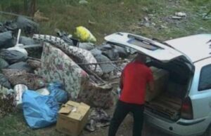 Genova, doppio intervento della Polizia Locale contro l’abbandono illecito di rifiuti Genova, doppio intervento della Polizia Locale contro l’abbandono illecito di rifiuti