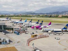 Estate boom per gli aeroporti italiani: 93 milioni di passeggeri Estate boom per gli aeroporti italiani: 93 milioni di passeggeri