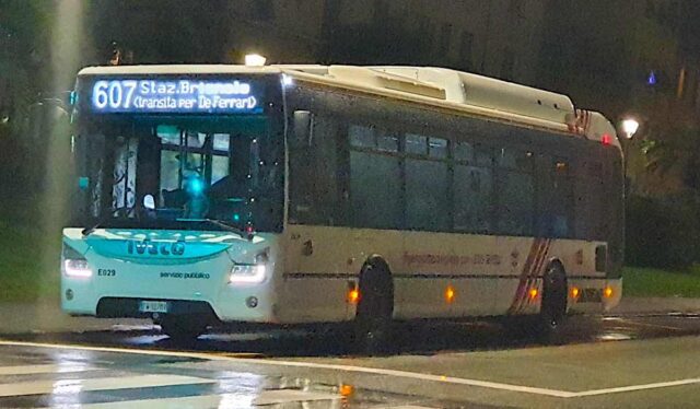 Nuove tariffe AMT Genova dal 17 novembre: cosa cambia per over 70, studenti e residenti notturni Nuove tariffe AMT Genova dal 17 novembre: cosa cambia per over 70, studenti e residenti notturni