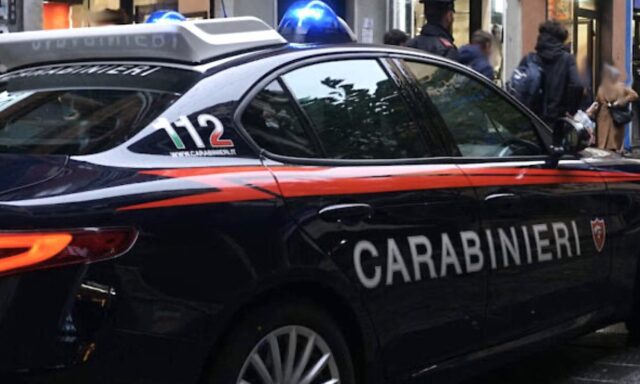 La Spezia, corpo di donna trovato sul greto del Vara: indagini in corso La Spezia, corpo di donna trovato sul greto del Vara: indagini in corso